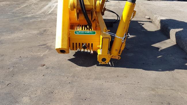 G086 – GRU EFFER 8600/2S – G339