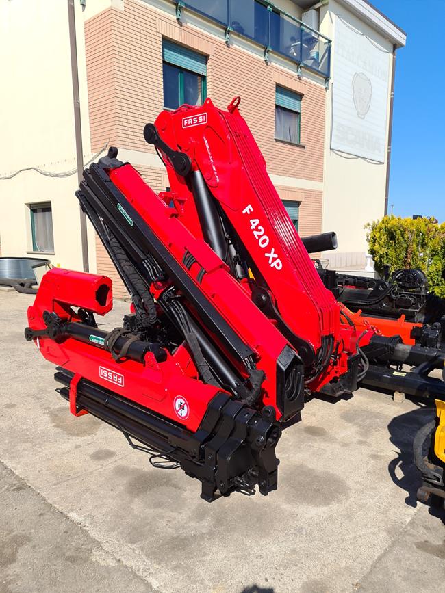 GRU FASSI 420XP/4S+JIB/4S RADIOCOMANDO – G464