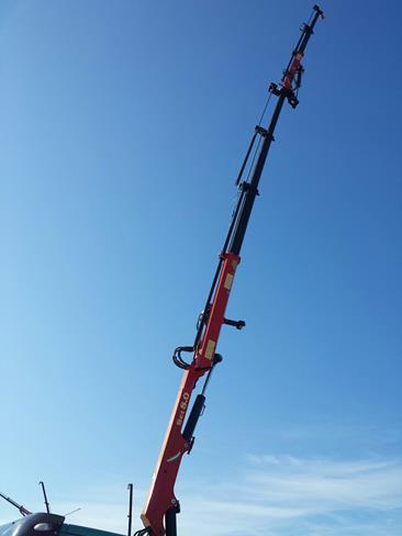 GRU KLM 8.0/3S+JIB/2S RADIOCOMANDO – G475