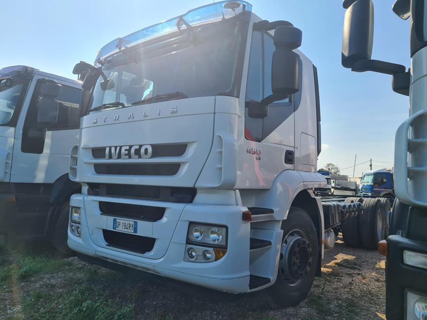 IVECO STRALIS AT260S45 EURO5 – COD. 2169