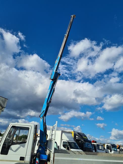 IVECO 100E18 EUROCARGO+GRU EFFER 6000 – COD. 2230
