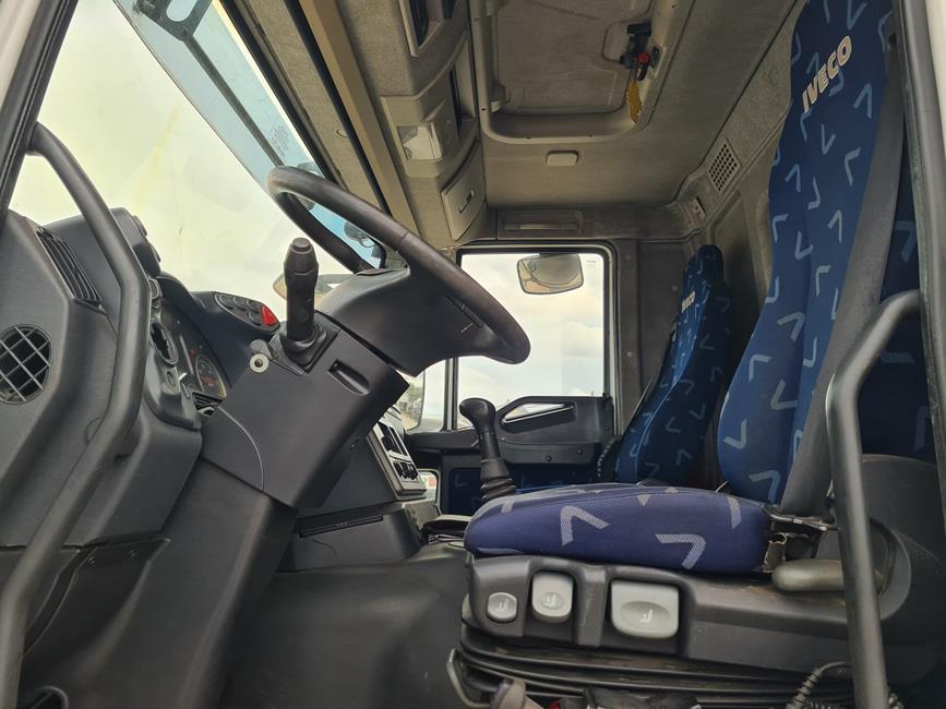 IVECO 190S33 CASS. RIB.LE + GRU BONFIGLIOLI 20000 XL/4S+JIB/2S – COD. 2279