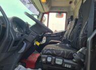 IVECO 130E25 CASS. RIB.LE + GRU KLM 8.0/3S+JIB/2S – COD. 2332