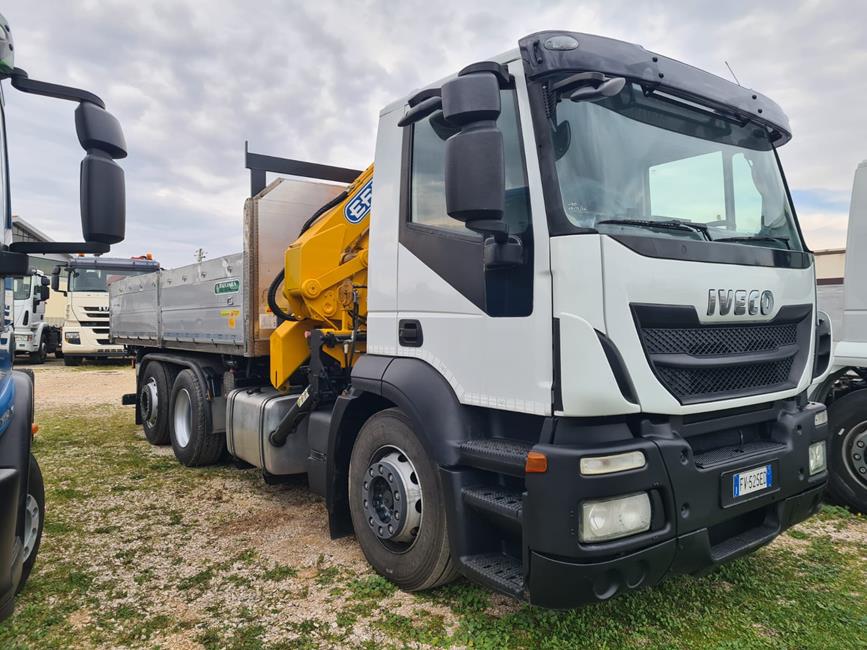 IVECO STRALIS 420 CASS. RIB.LE + GRU EFFER 250/4S – COD. 2311