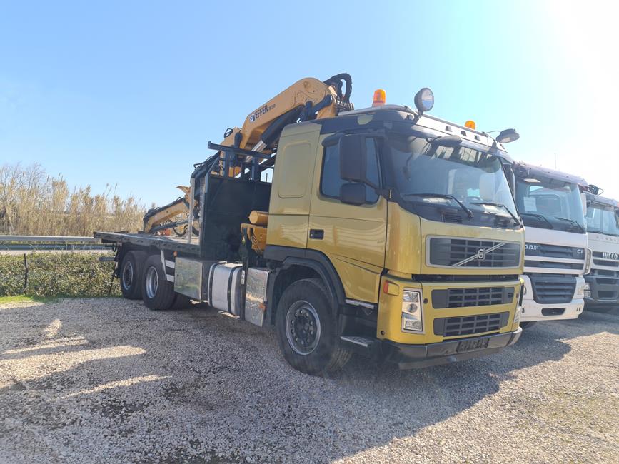 VOLVO FM 380 6X2 + GRU EFFER 370/6S+JIB/3S – COD. 2366