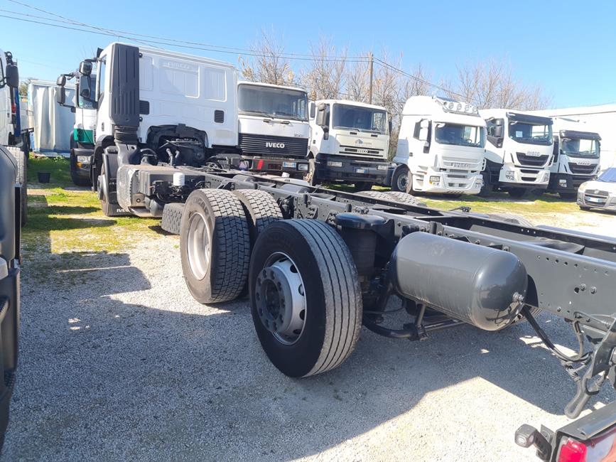 IVECO STRALIS 260S46 CAB. CORTA, EURO6 – COD. 2303