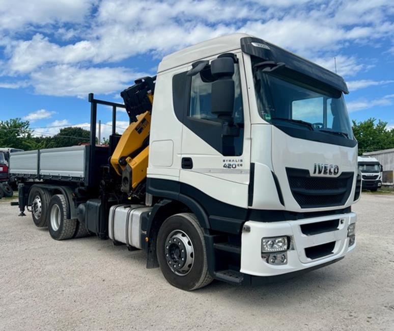 IVECO STRALIS 260S42 EURO6, CASS. RIB.LE+GRU COPMA 320/4S+JIB/4S – COD. 2381