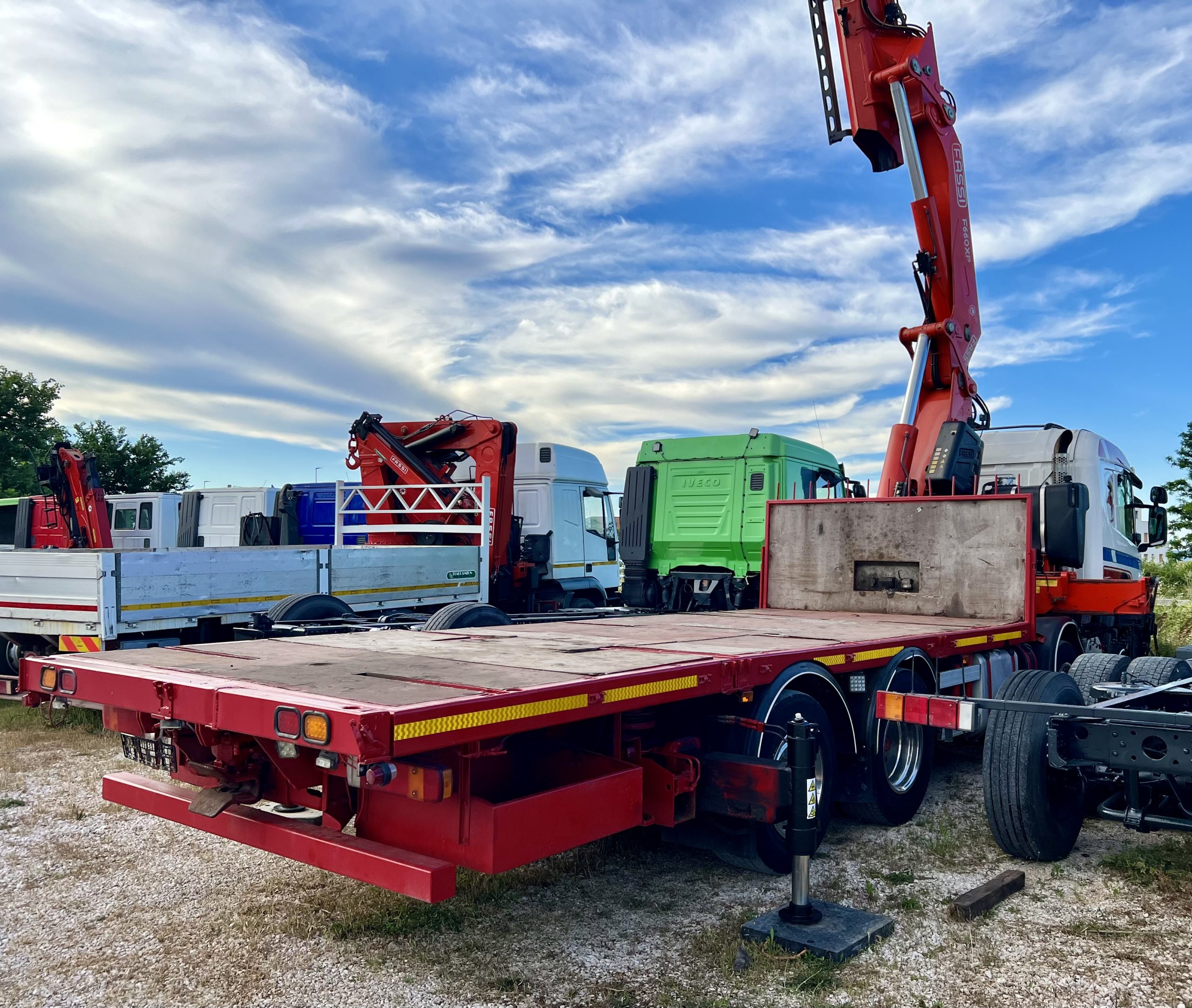 SCANIA P420 8X2*, CASS. FISSO + GRU FASSI 660/6S+JIB/6S – COD. 2396
