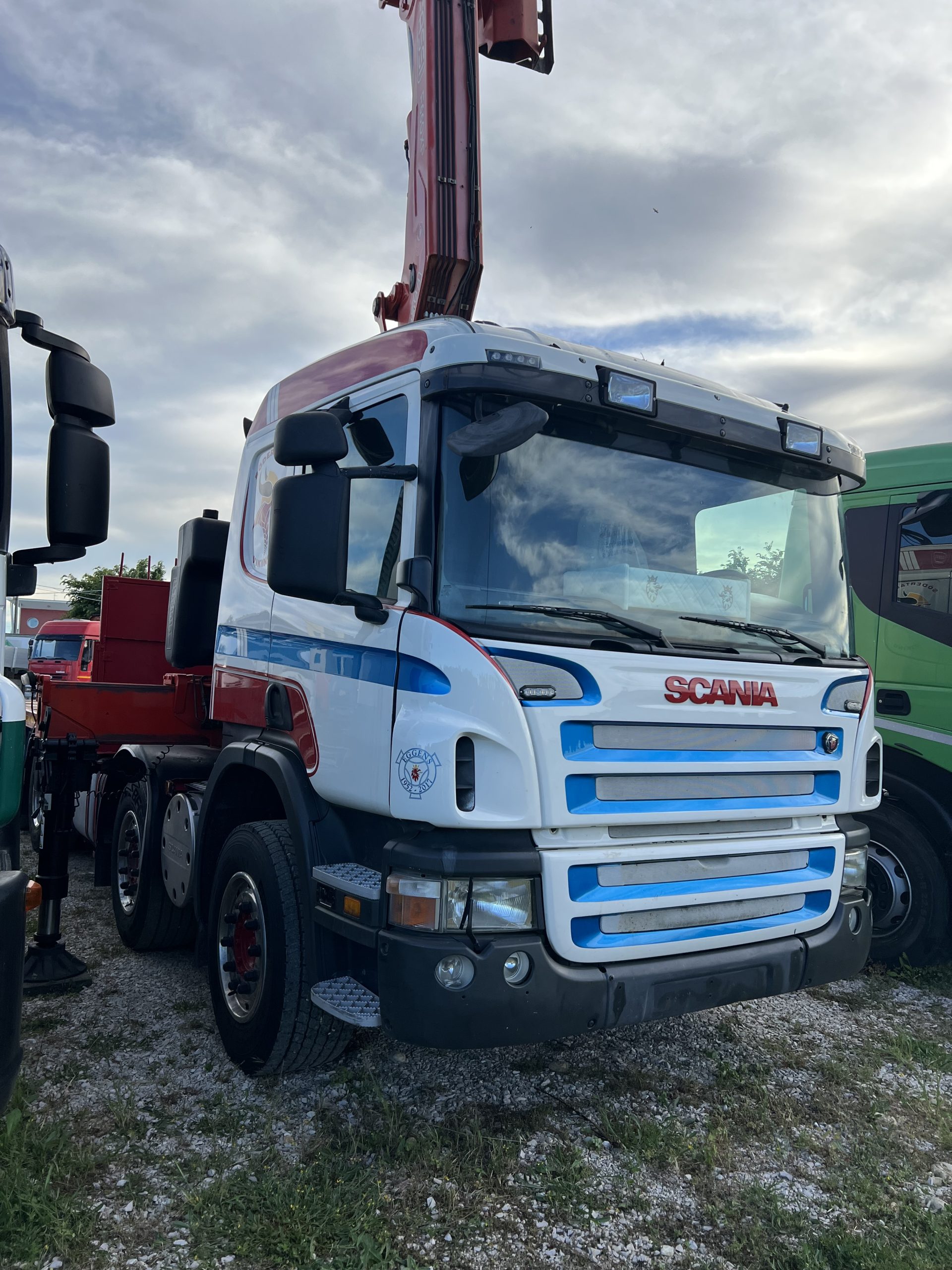 SCANIA P420 8X2*, CASS. FISSO + GRU FASSI 660/6S+JIB/6S – COD. 2396