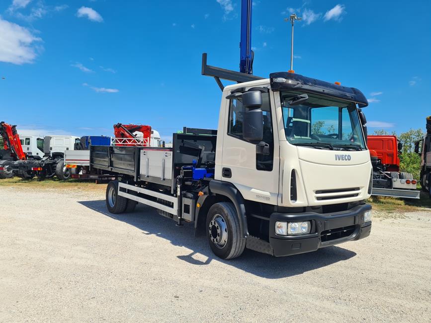 IVECO 120E22 CASS. RIB.LE + GRU PM 6522 – COD. 2404