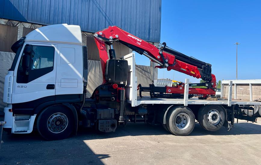 IVECO STRALIS 430 CASS. FISSO + GRU FERRARI 728/4S+JIB/3S – COD. 2378