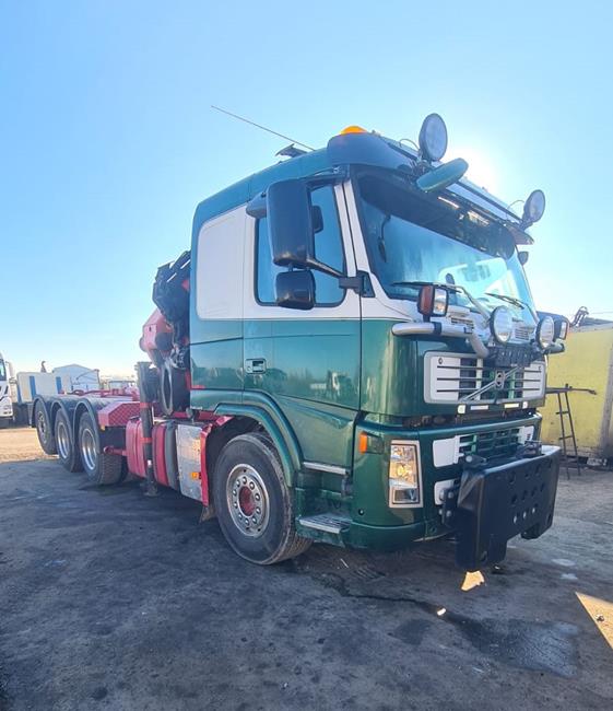 VOLVO  FM460 8X4*4, SCARRABILE+GRU PALFINGER 29002/6S+JIB/3S – COD. 2419
