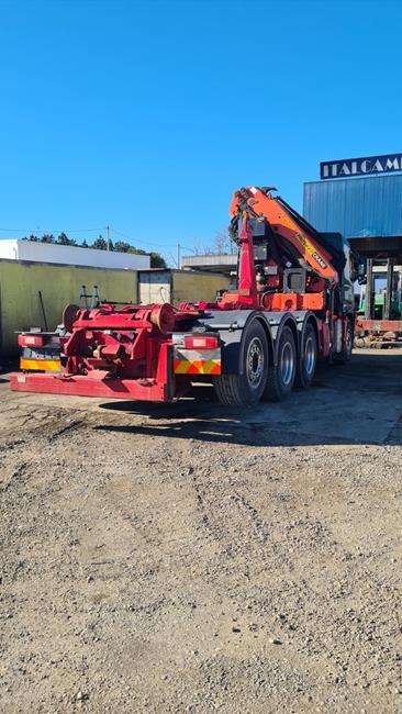 VOLVO  FM460 8X4*4, SCARRABILE+GRU PALFINGER 29002/6S+JIB/3S – COD. 2419