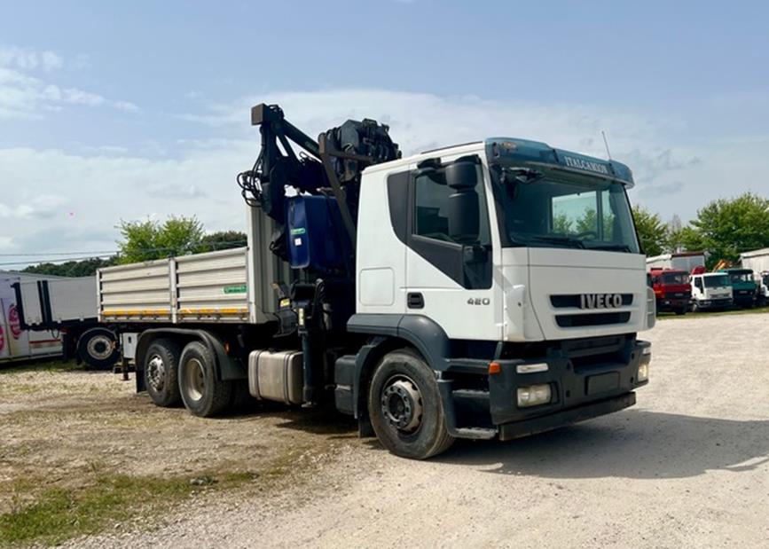 IVECO STRALIS 420, EURO5, CASS. RIB.LE + GRU PM 32024+JIB/3S – COD. 2428