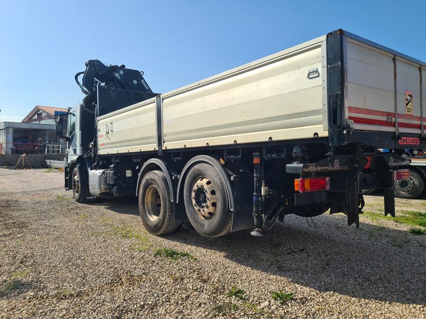 IVECO STRALIS 460 CASS RIB.LE + GRU HIAB 322/5S+JIB/4S – COD 2437
