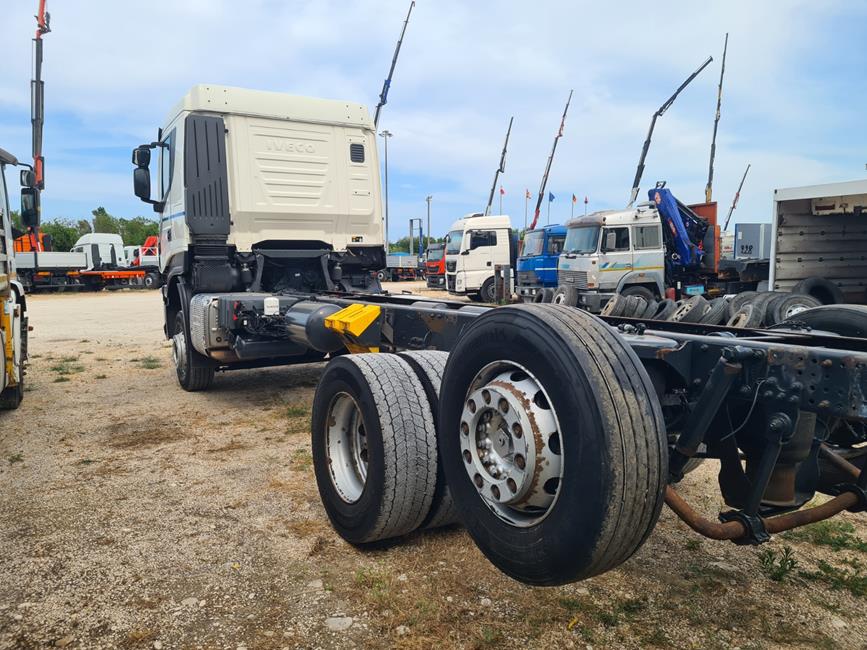 IVECO 260S46 HIWAY, EURO6, 3 ASSI – COD. 2443