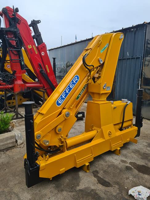 G086 – GRU EFFER 8600/2S – G339