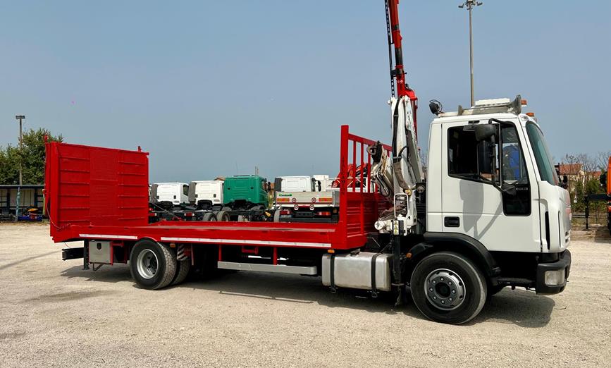 IVECO 150E23 CARRELLONE + GRU  – COD. 2403