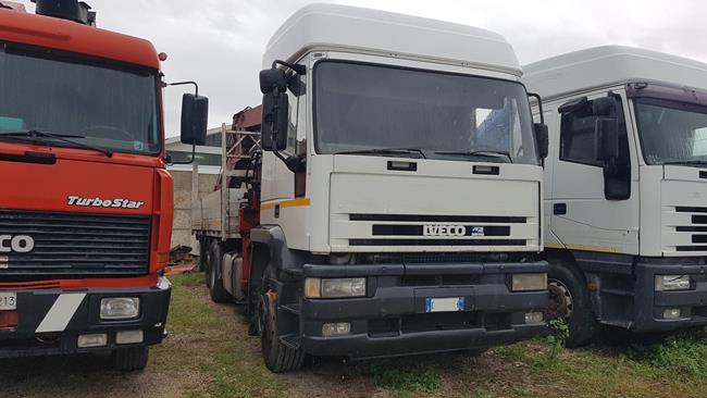 IVECO EUROTECH 420 + GRU FASSI  340.3S+JIB – 1983