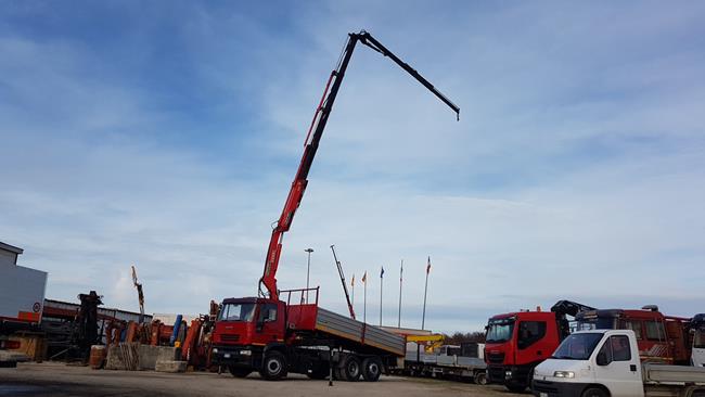 IVECO 420 CASS. RIB.LE + GRU FASSI 230/4S+JIB/2S + CESTELLO COLLAUDATO -2033