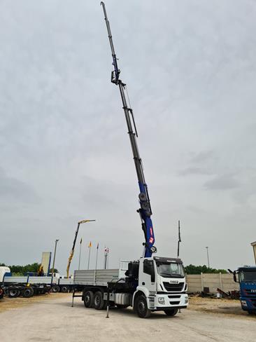 A260 – IVECO STRALIS 460 EURO6 CASS. RIB.LE+GRU PM 25024/4S+JIB/3S – 2101