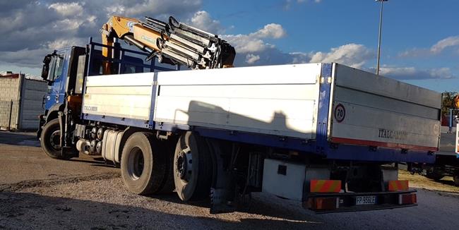 IVECO STRALIS 260S42 EURO5, CASS. FISSO + GRU EFFER 250/4S+JIB – 2042