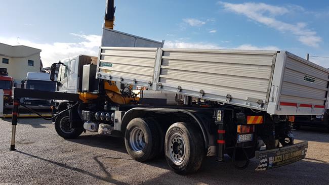 IVECO STRALIS 420 EURO5, CASS. RIB.LE + GRU EFFER 335/4S+JIB/3S – 2022