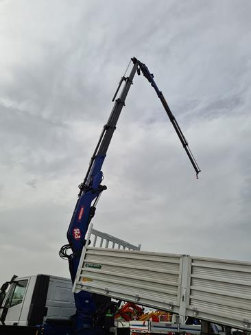 A260 – IVECO STRALIS 460 EURO6 CASS. RIB.LE+GRU PM 25024/4S+JIB/3S – 2101