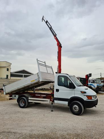 A065 – IVECO 65C15 CASS. RIB.LE + GRU FASSI 38/3S – 2081 **VEND. PROV. ROMA**