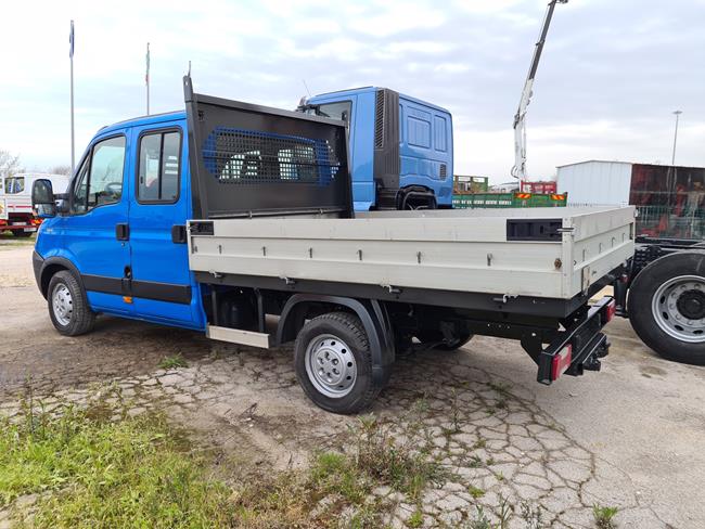 IVECO 35S18 DOPPIA CABINA – 2066 **VEND. PROV. CB**