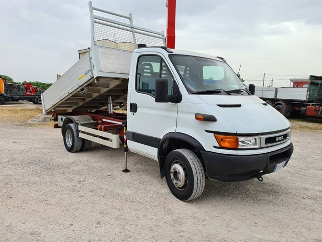 A065 – IVECO 65C15 CASS. RIB.LE + GRU FASSI 38/3S – 2081 **VEND. PROV. ROMA**