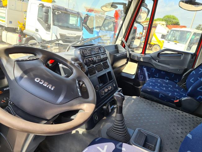 IVECO 190T36 TRAKKER CASS. RIB.LE + GRU HIAB 111/3S- COD. 2084 **VENDUTO PROV. FG**