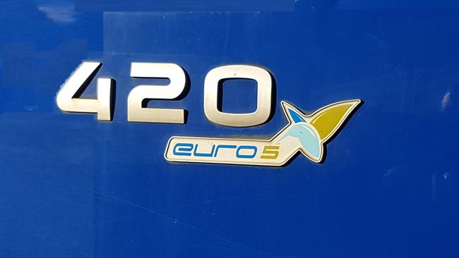 IVECO STRALIS 260S42 EURO5 + GRU EFFER 250/4S+JIB – 2042 **VEND. PROV. PE**
