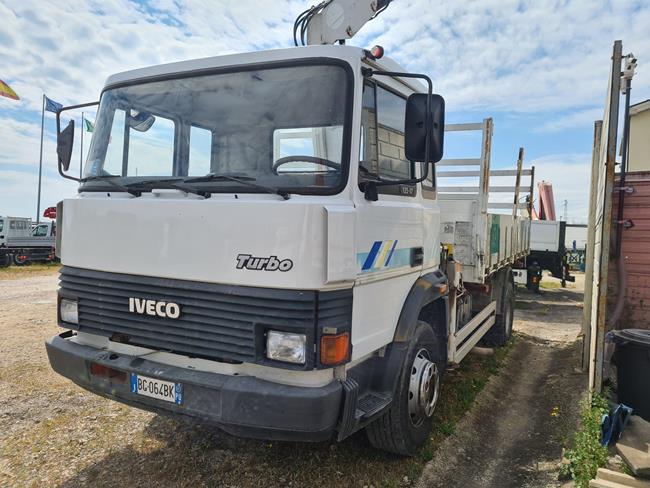 IVECO 135.17 CASS. RIB.LE + GRU PM 8522 – COD. 2128  **VEND. PROV. PE**