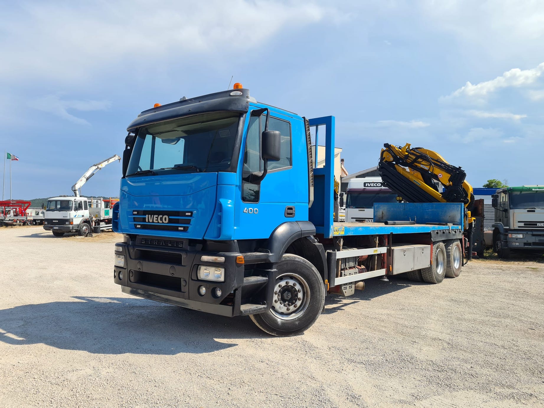 IVECO STRALIS 260S40 + GRU EFFER 325.11/6S+JIB4S – COD. 2116 **VEND. PROV. BS **