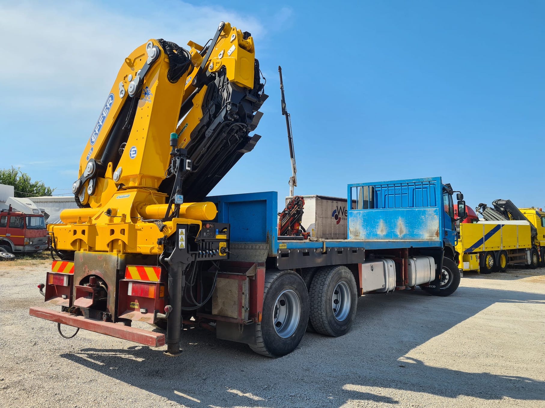 IVECO STRALIS 260S40 + GRU EFFER 325.11/6S+JIB4S – COD. 2116 **VEND. PROV. BS **