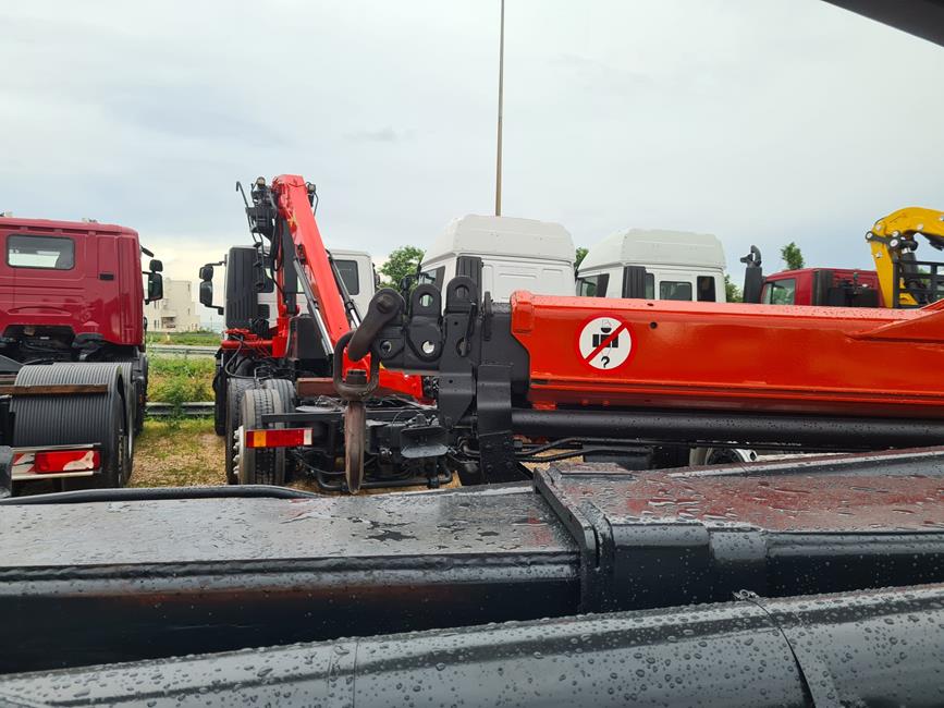 DAF85 -460 +GRU PALFINGER 29002-6S+JIB + IMPIANTO SCARRABILE – COD. 2265 **VEND. PROV. TR**