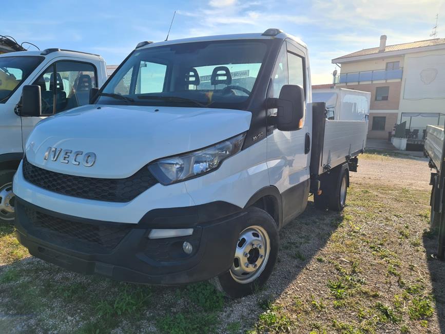 IVECO 35C15 CASSONE RIBALTABILE – COD. 2269 **VEND. PROV. PE**