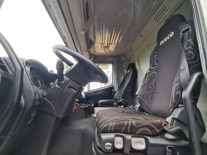 IVECO STRALIS 420 E6 CASS. RIB.LE + GRU FASSI 270/4S+JIB/3S – COD. 2270 **VEND. PROV. PE**
