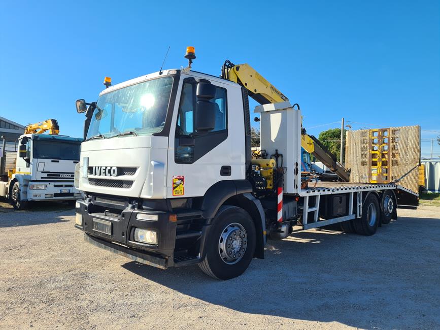 IVECO STRALIS 260S33 CARRELLONE + GRU PALFINGER 15500 – COD. 2412