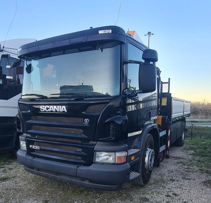 SCANIA P230 CASS. RIB.LE + EFFER 115/3S+JIB/3S – COD. 2340